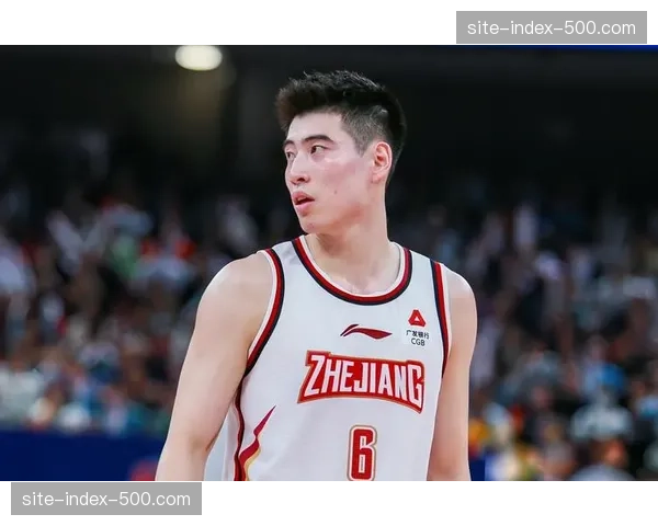 浙江稠州程帅澎18分4三分，无球跑动创造接球投篮机会